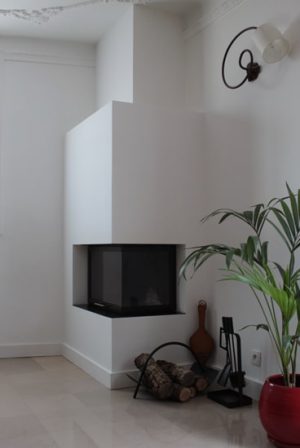 cheminée contemporaine d'angle Toulouse Cheminées iiio 1b